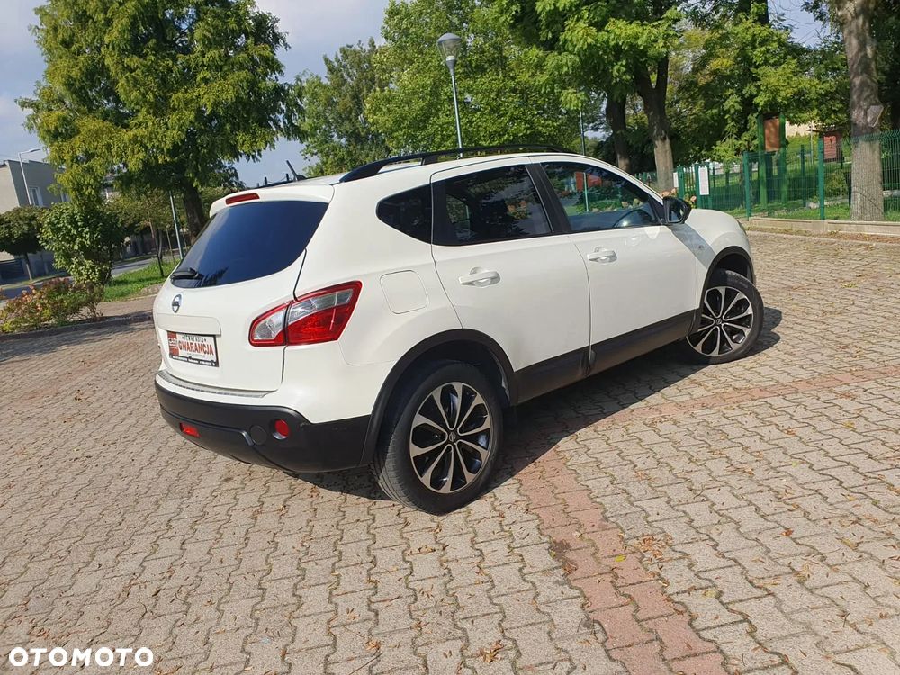 Nissan Qashqai 1.6 360 - 26