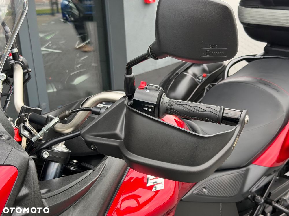 Suzuki V-STROM - 36