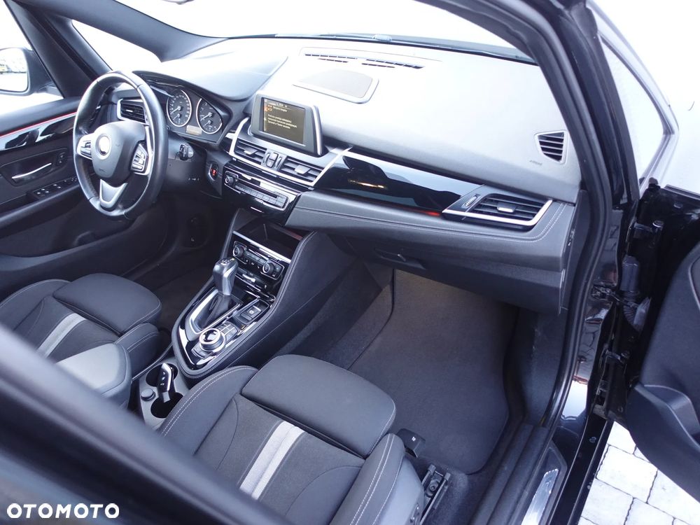 BMW Seria 2 218i Sport Line - 4