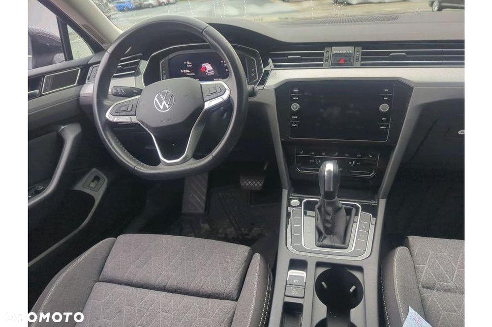 Volkswagen Passat Variant - 7
