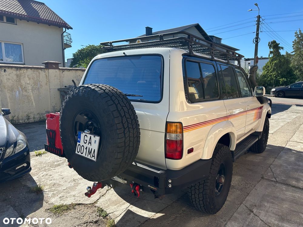 Toyota Land Cruiser FZJ80