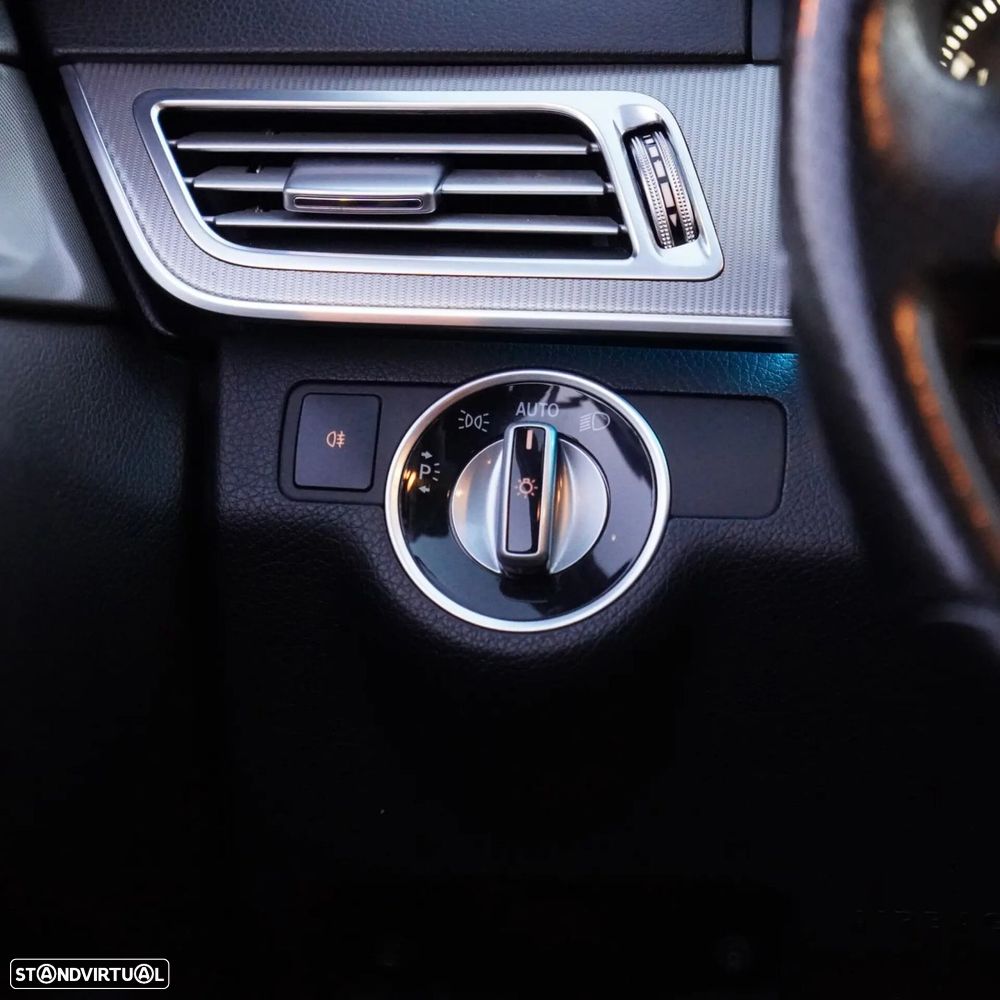 Mercedes-Benz E 300 Bluetec Hybrid Avantgarde - 29