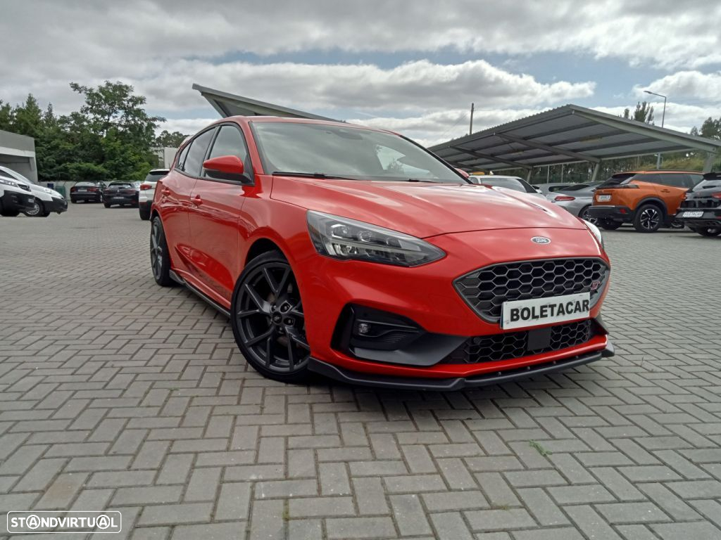 Ford Focus 2.3 EcoBoost ST X - 4