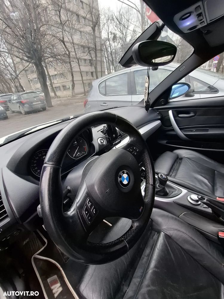 BMW Seria 1 123d Coupe - 13
