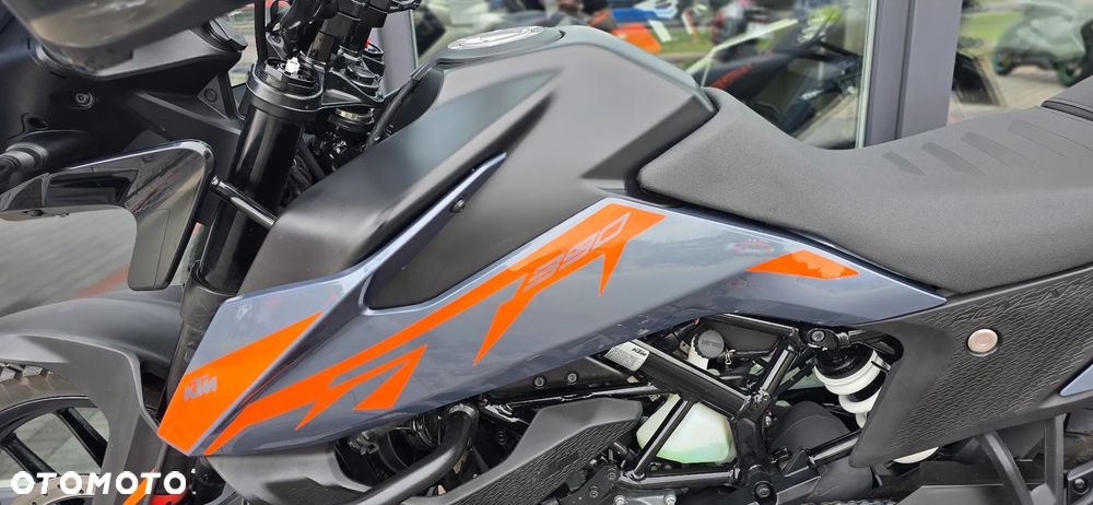 KTM Adventure - 34
