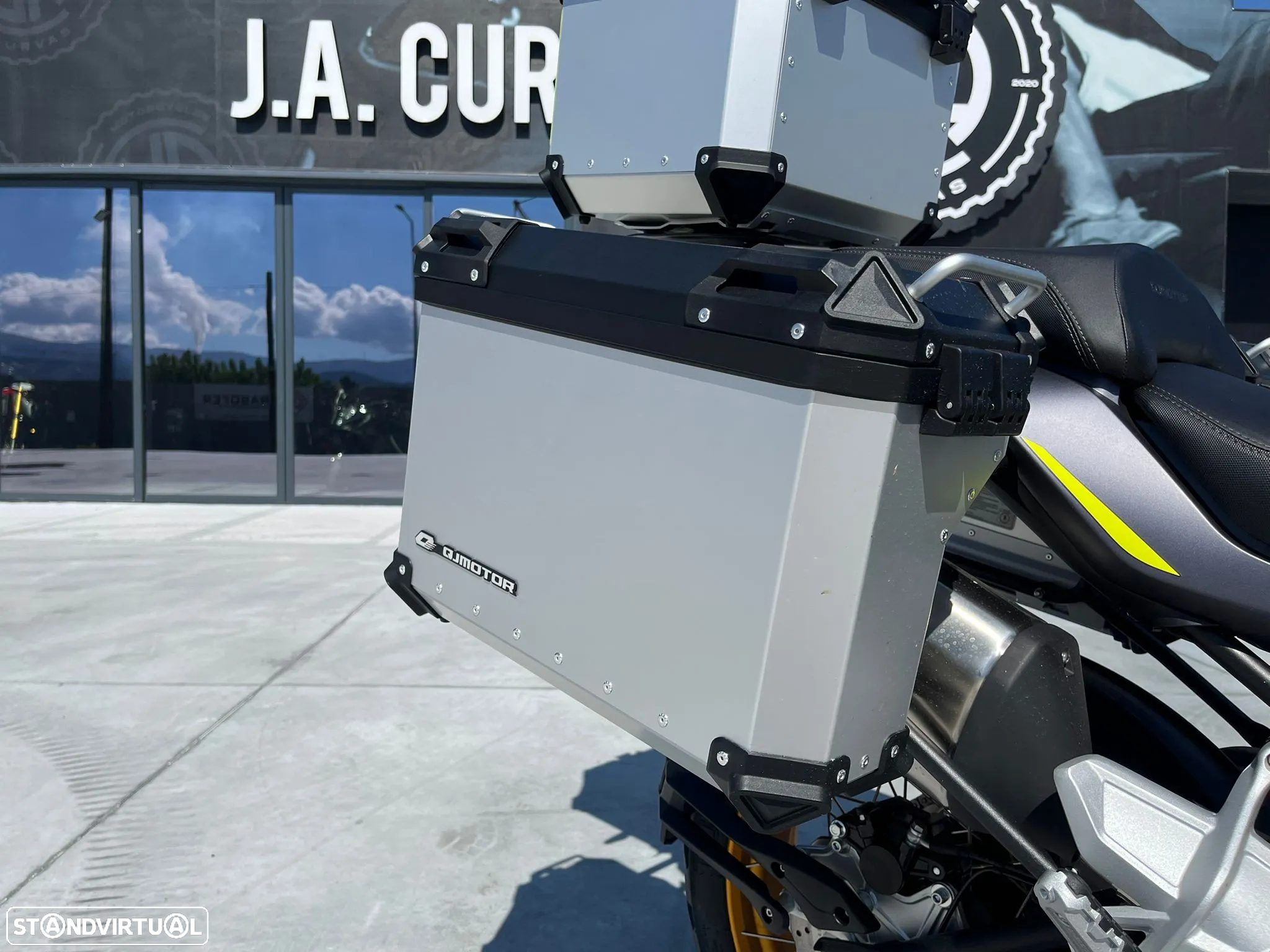 QJ Motor SRT 550X - 5