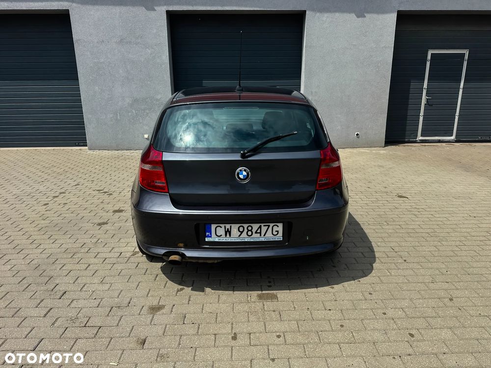 BMW Seria 1 116i - 16
