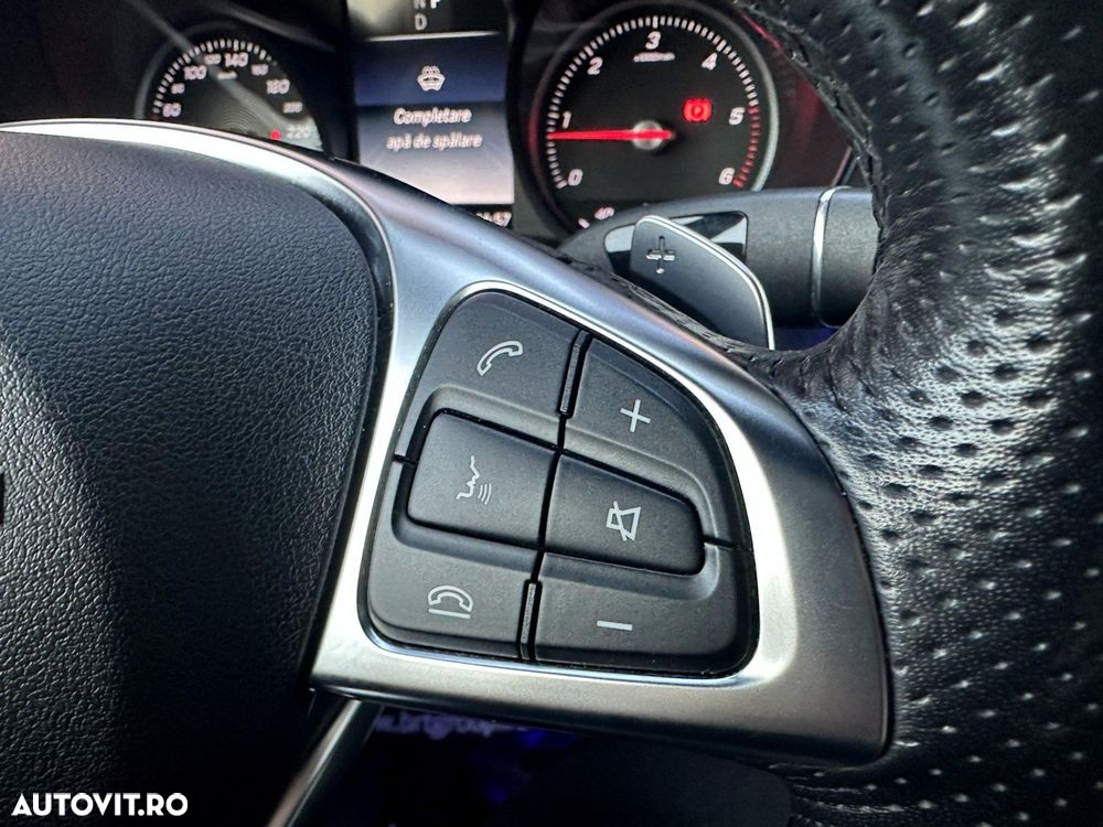 Mercedes-Benz GLC - 22