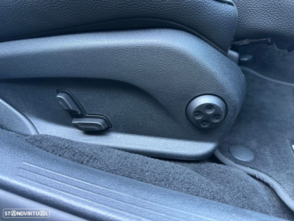 Mercedes-Benz E 220 d AMG Line 7L - 21