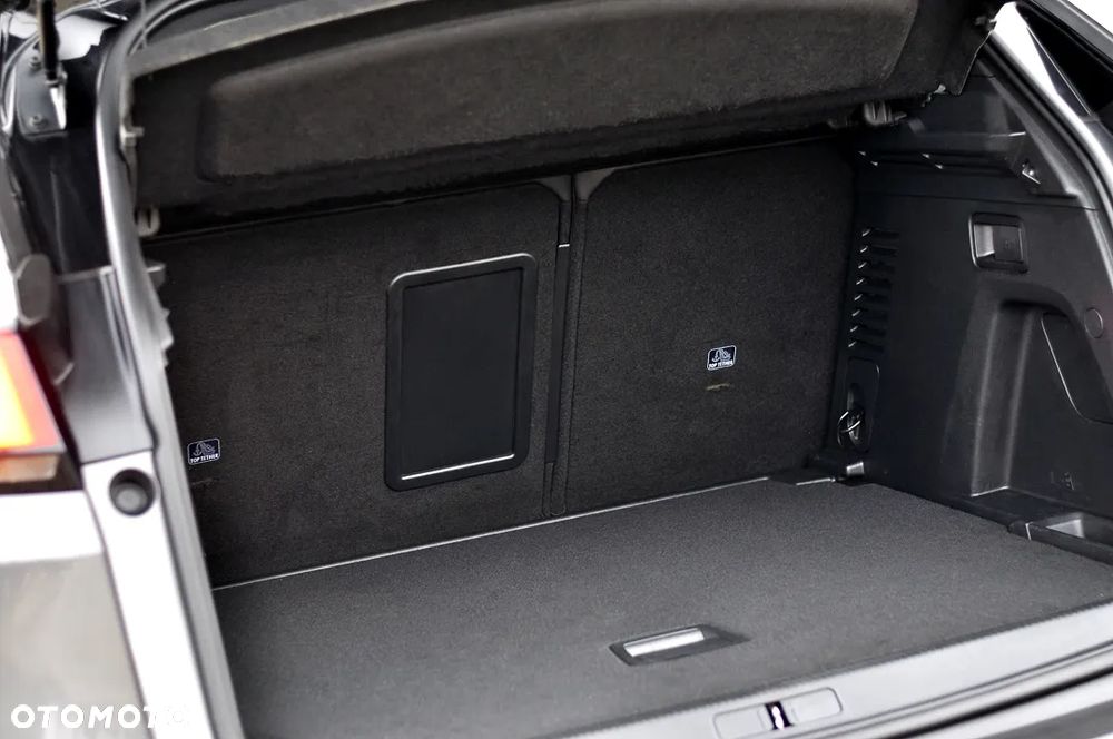 Peugeot 3008 1.2 PureTech GPF Allure S&S EAT8 - 16