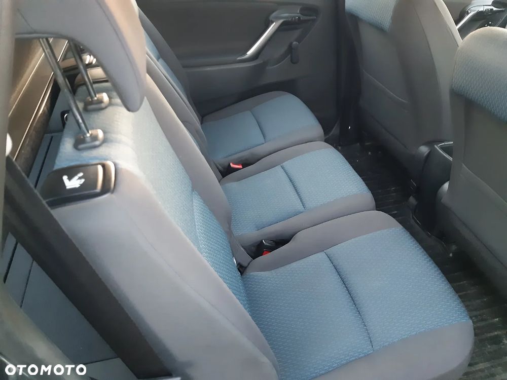 Toyota Verso 1.6 Active - 9