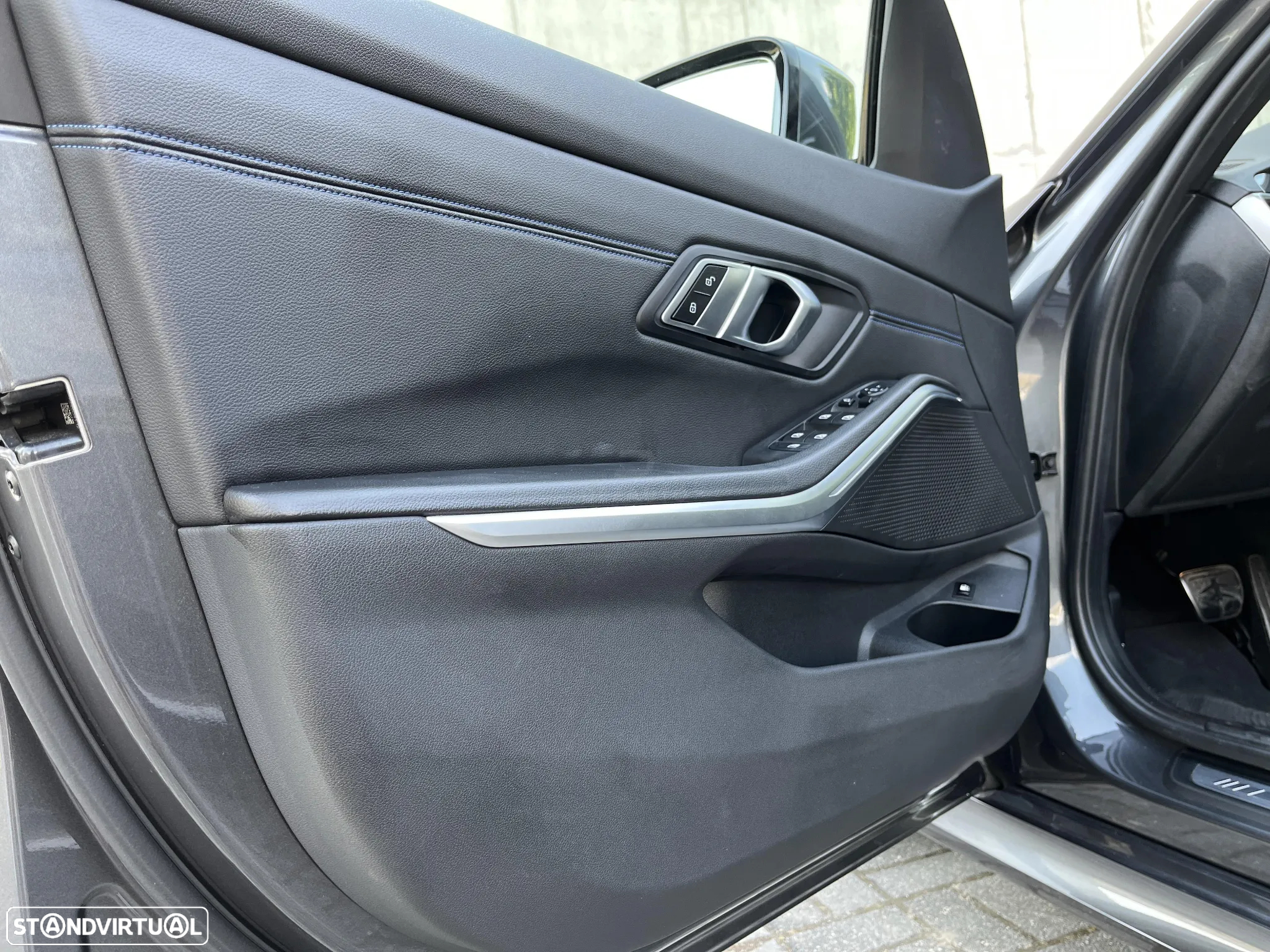 BMW 330 - 23