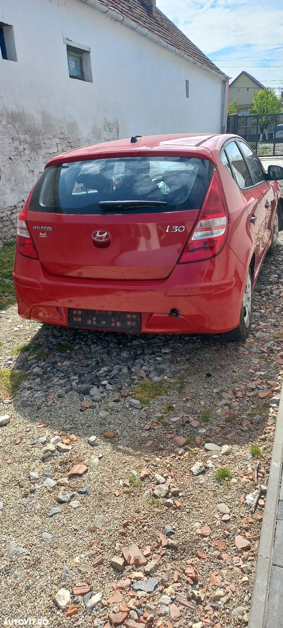 Dezmembrez Hyundai i30 an 2011 - 2