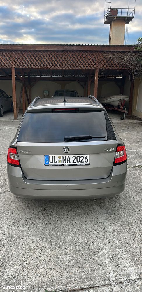 SKODA Fabia 2015 — imagine 3