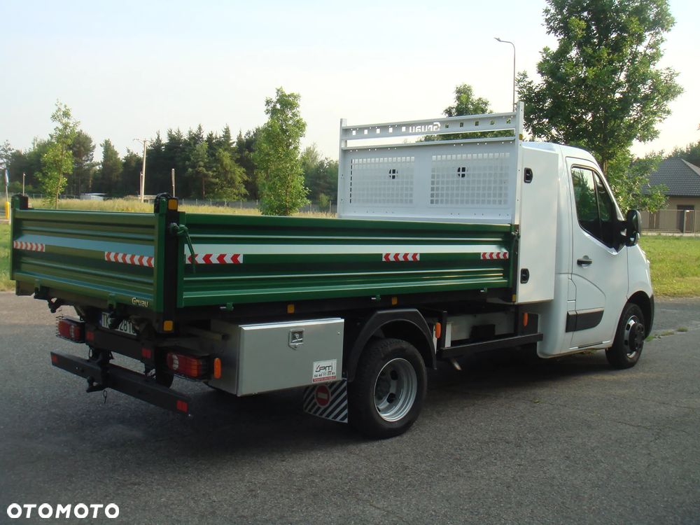 Opel MOWANO - 8