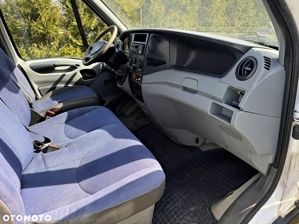 Iveco Daily 35C12 - 18