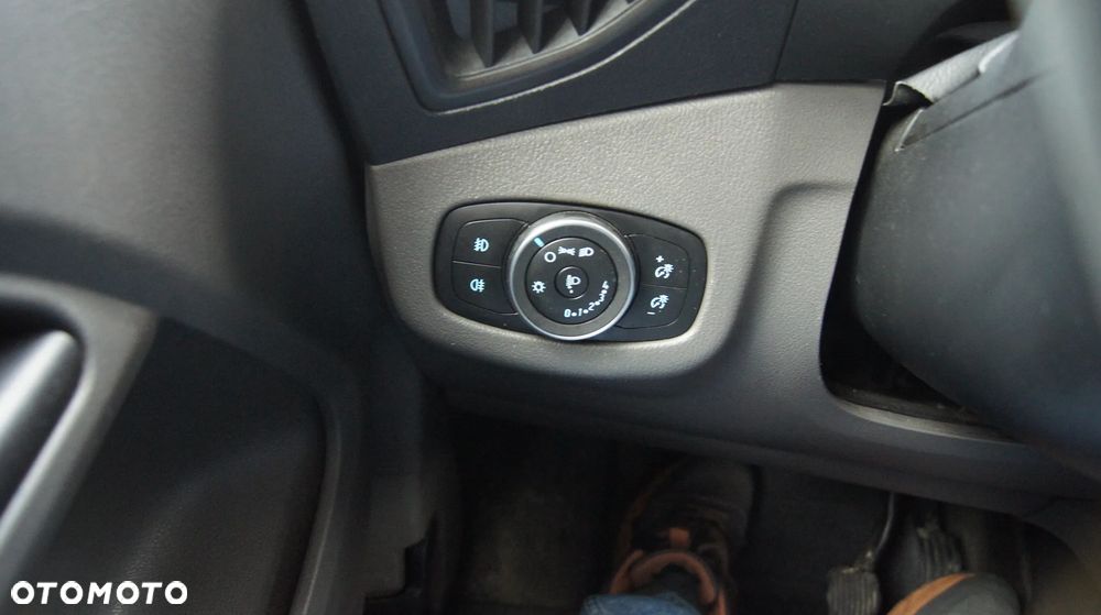 Ford Transit Connect - 22