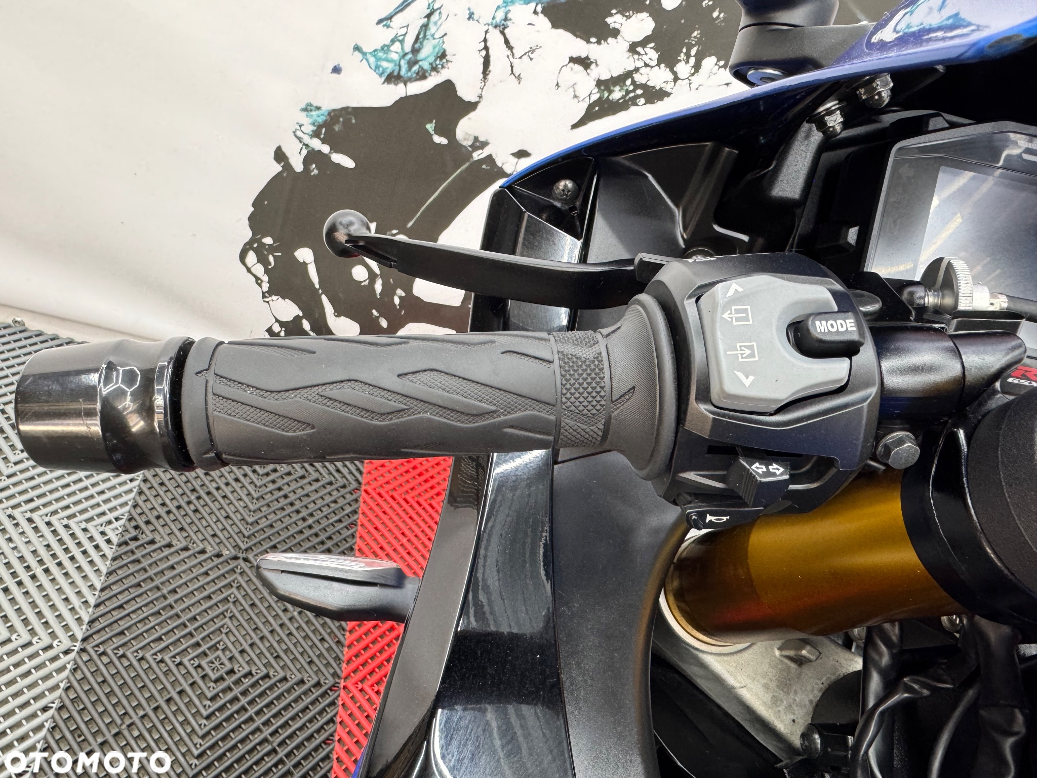 Suzuki GSX-R - 28