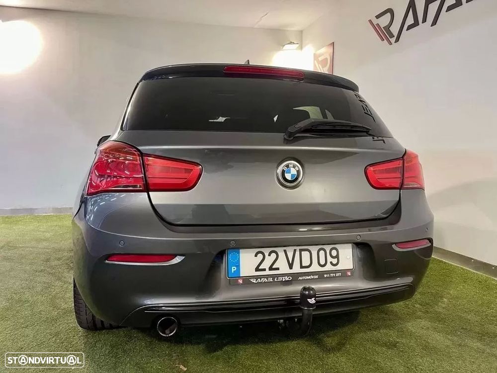 BMW 116 d Line Sport — fotografia 7