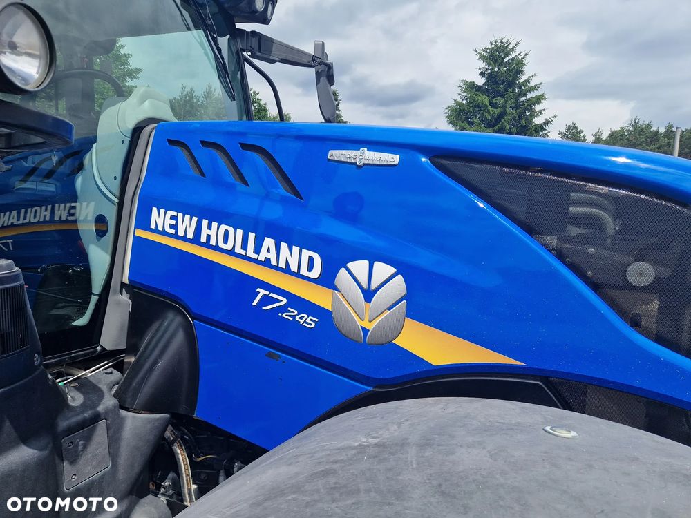 New Holland T7.245 AUTOCOMMAND PNEUMATYKA - 30
