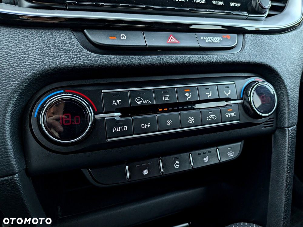 Kia ProCeed 1.5 T-GDI GT Line DCT - 23