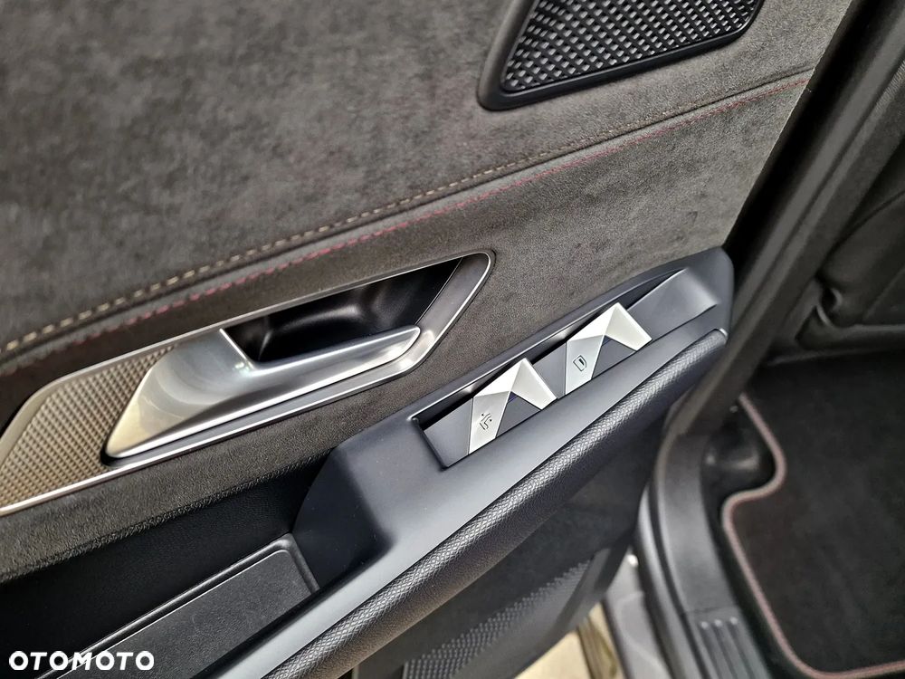 DS Automobiles DS 7 Crossback 1.6 PureTech GPF Performance Line + - 25