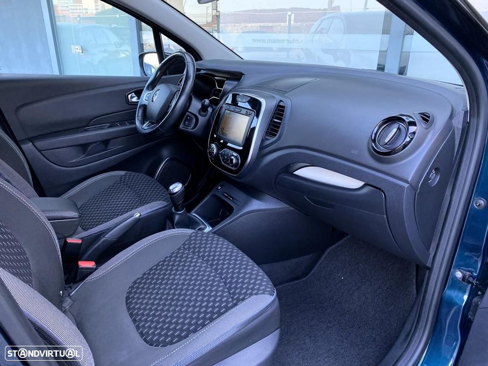 Renault Captur 0.9 TCE Exclusive - 11