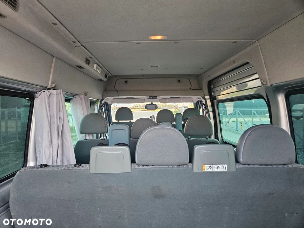 Ford Transit - 6