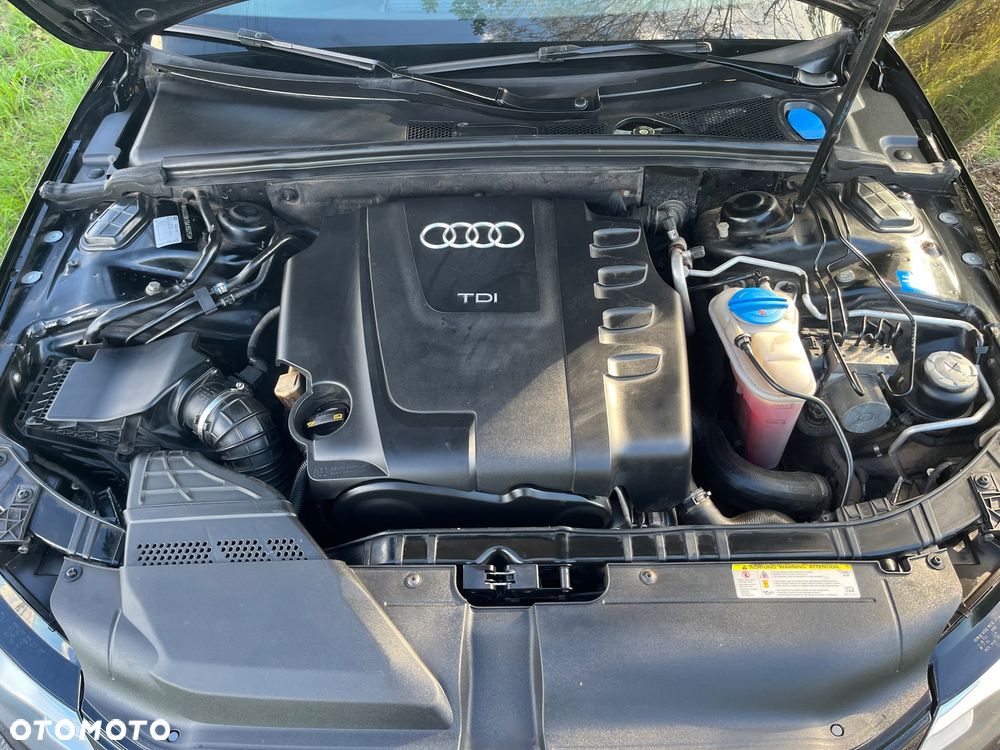 Audi A4 Avant 2.0 TDI Quattro - 24
