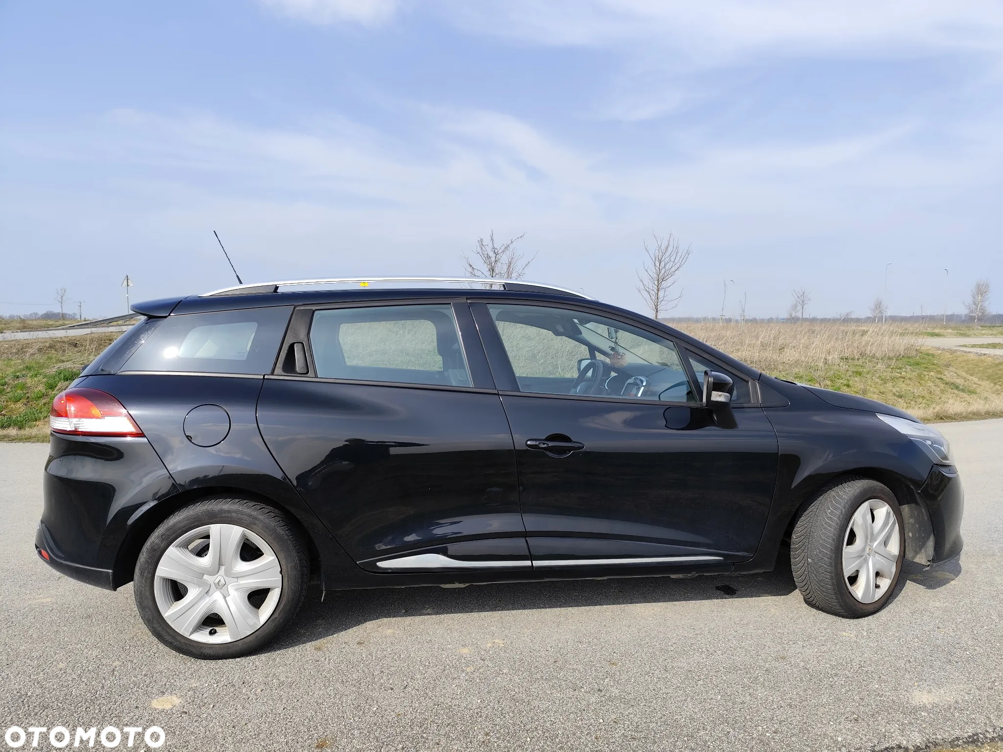 Renault Clio Grandtour 1.2 16V 75 Life - 4