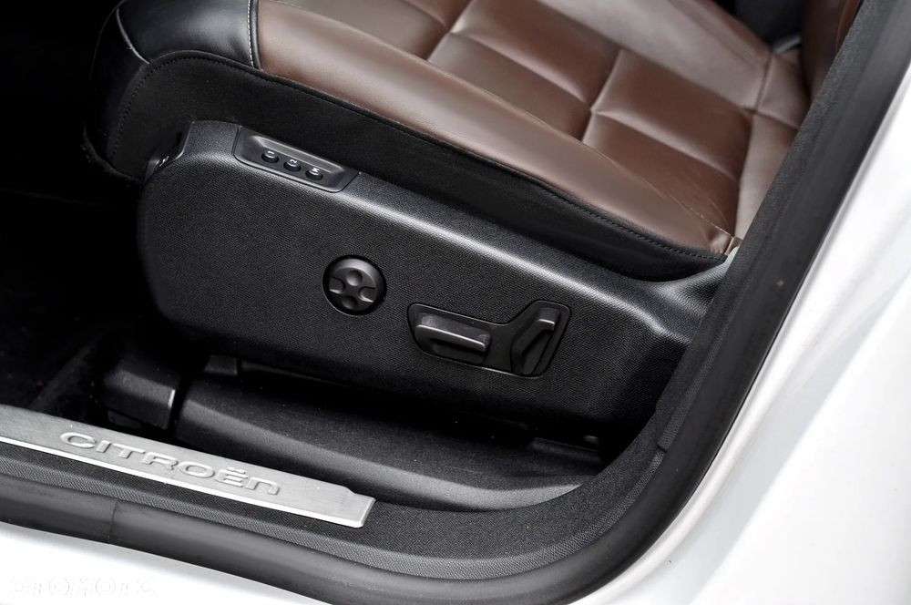 Citroën C5 Aircross Pure Tech 180 S&S EAT8 SHINE - 22