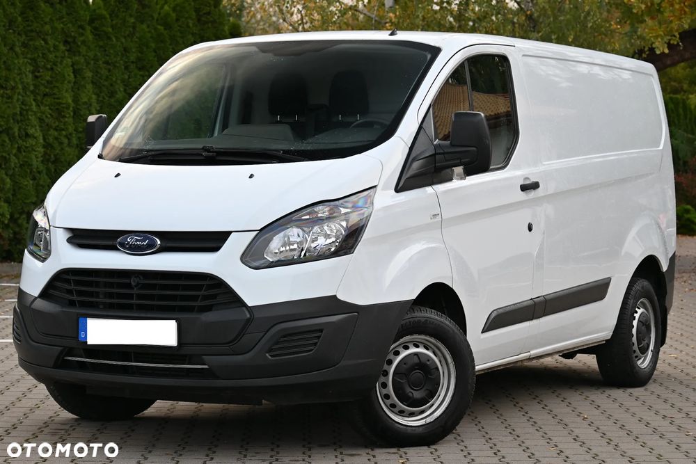 Ford TRANSIT CUSTOM - 1
