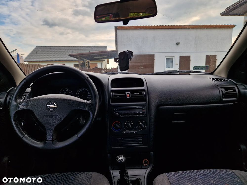 Opel Astra 1.6 GL / Start - 9
