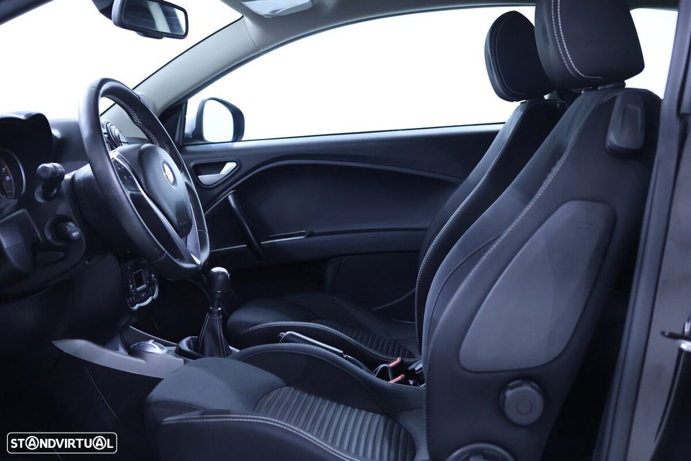 Alfa Romeo MiTo 0.9 8V Twinair Junior - 11