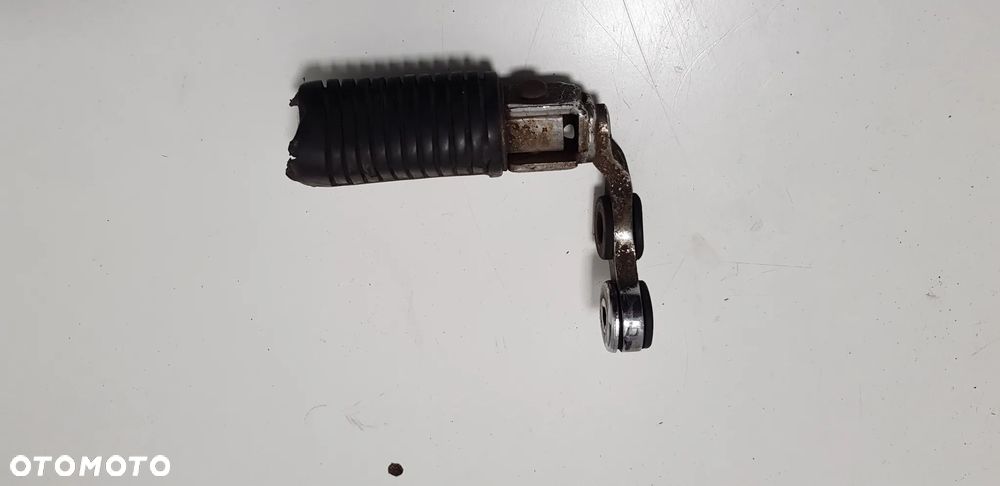 Honda CM 125 Nóżka Podnóżek Kierowcy - 1