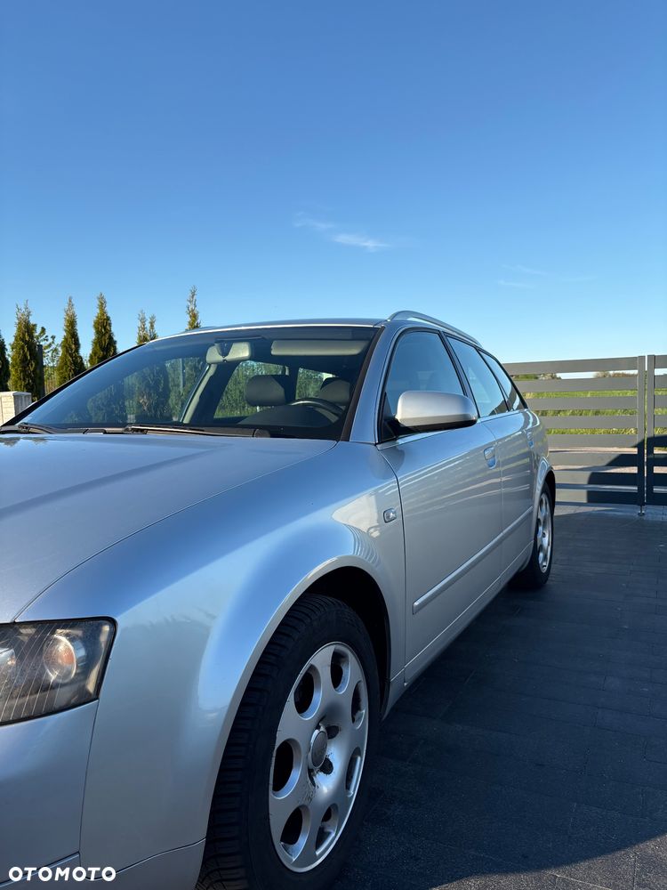 Audi A4 Avant - 2