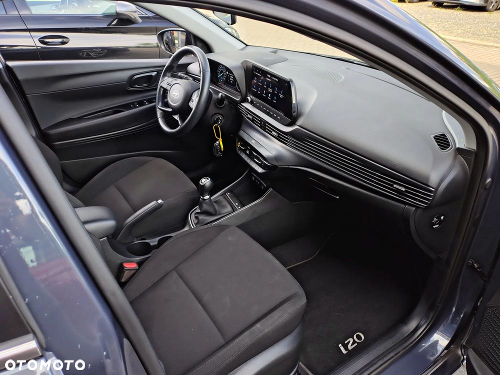 Hyundai i20 1.2 Modern - 29