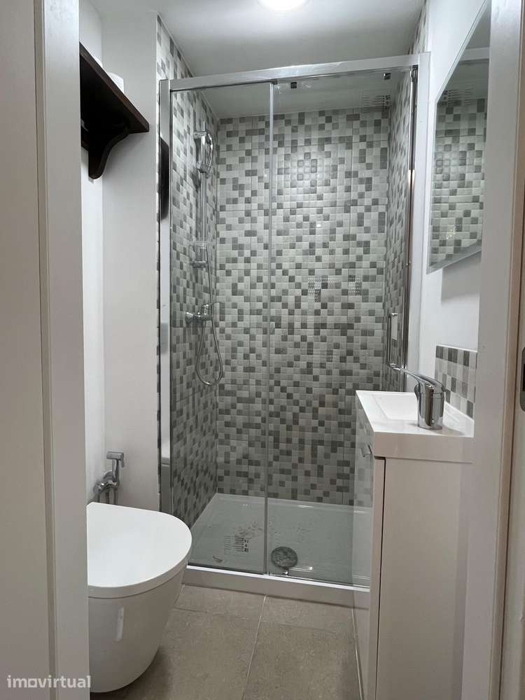 Quarto com WC privativo - Grande imagem: 3/4