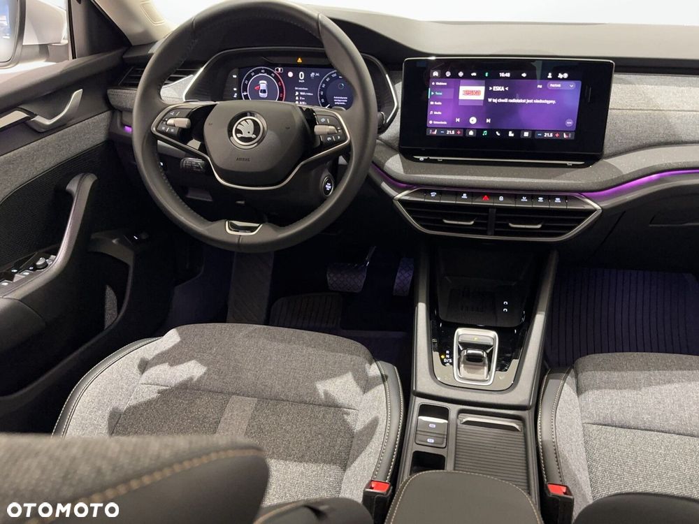 Skoda Octavia 2.0 TDI Selection DSG - 16