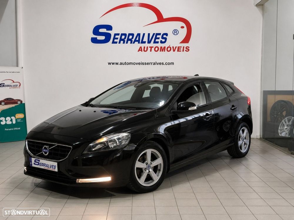 Volvo V40 1.6 D2 Momentum - 3