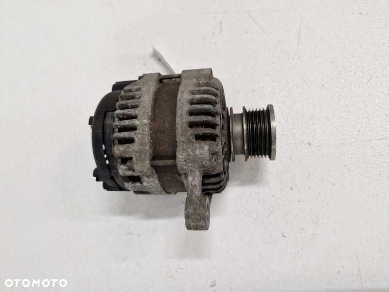 OPEL ZAFIRA C 2.0 CDTI ALTERNATOR 13579668 - 2
