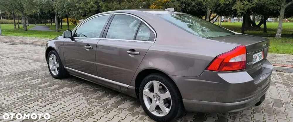 Volvo S80 - 14
