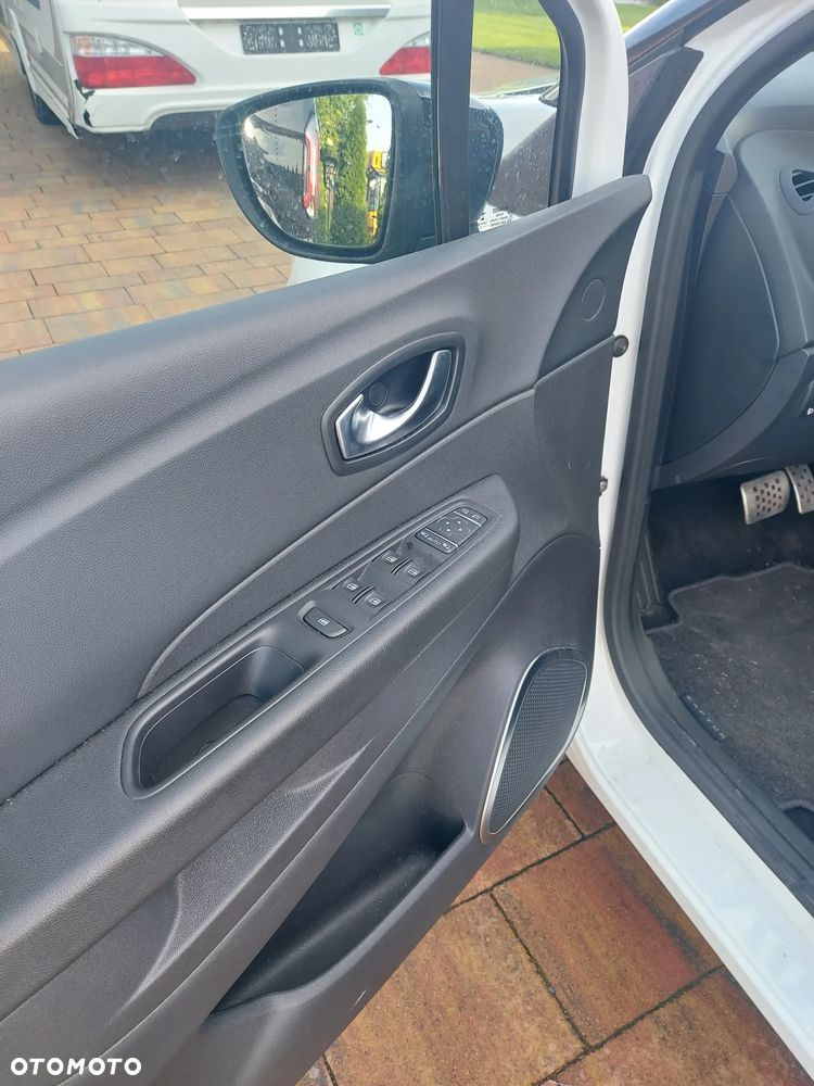 Renault Captur ENERGY TCe 120 EDC LIMITED - 8