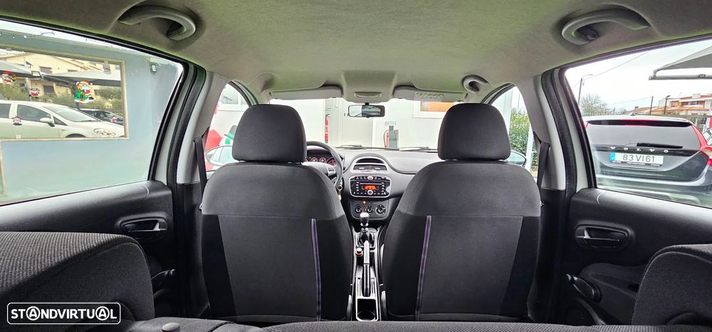 Fiat Punto 1.2 Lounge S&S - 19