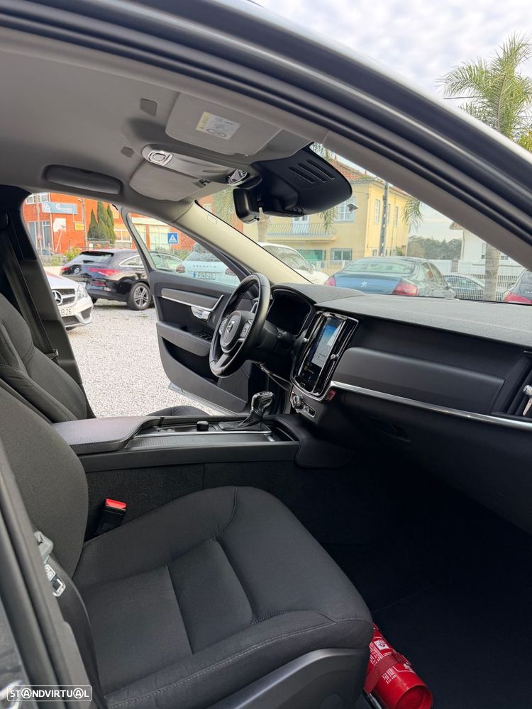 Volvo V90 2.0 D4 Momentum Geartronic - 15