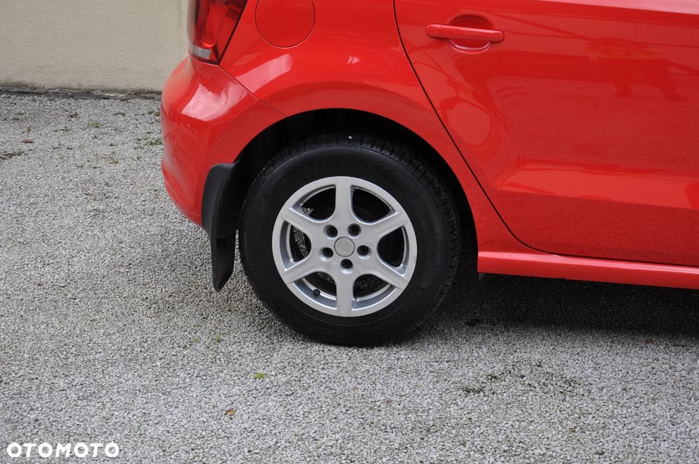 Volkswagen Polo - 9