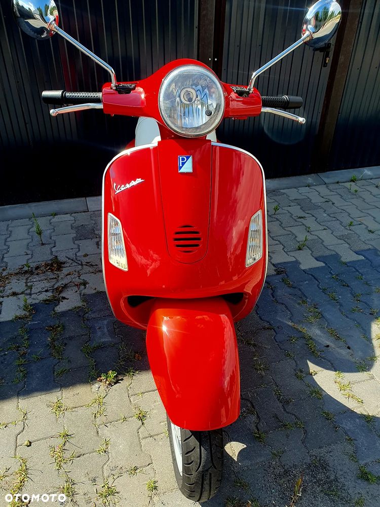 Vespa GTS - 12