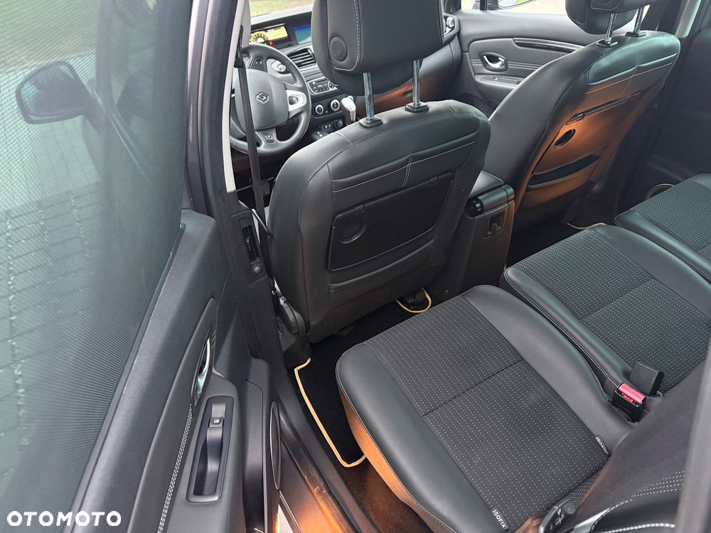 Renault Scenic 2.0 16V 140 CVT Dynamique - 10