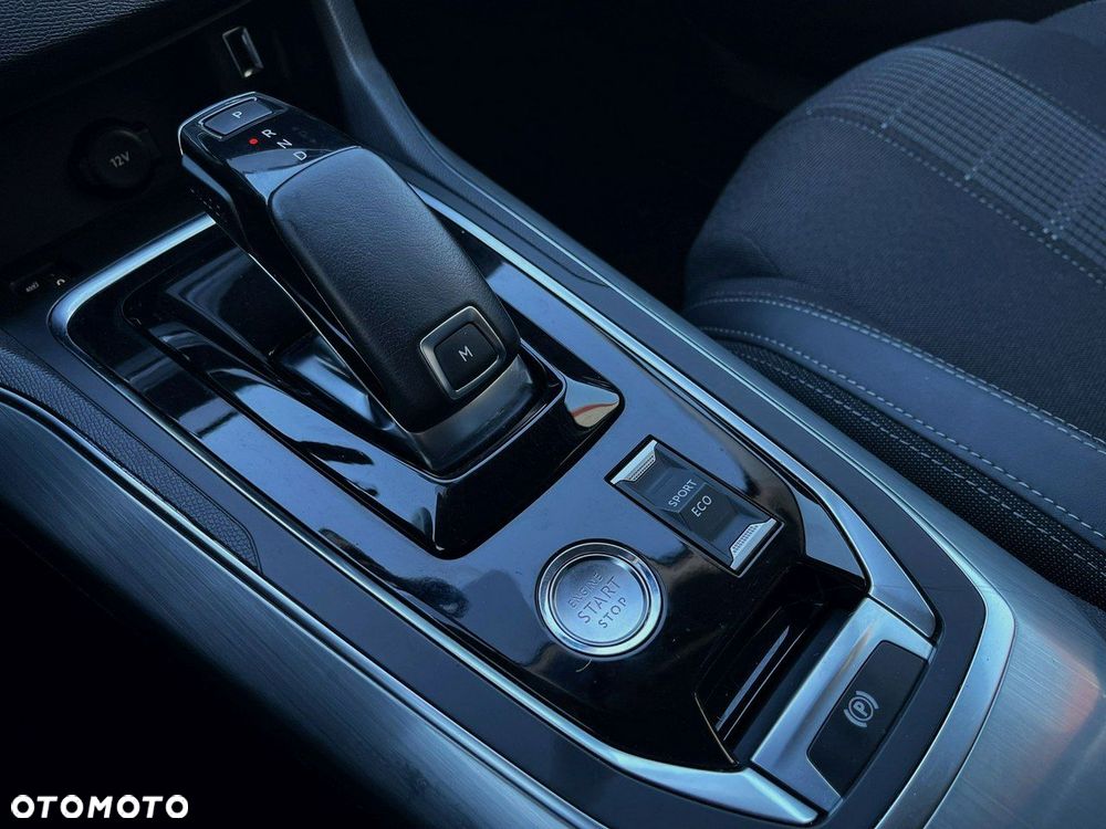 Peugeot 308 - 17