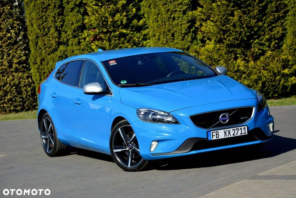 Volvo V40 T3 R-Design Momentum - 10